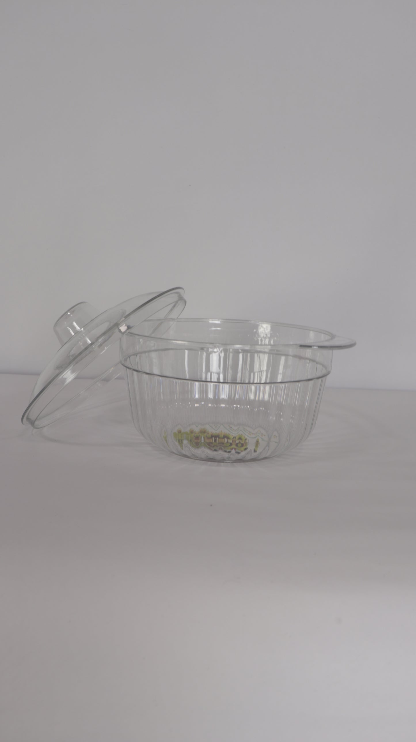 JUEGO DE RECIPIENTES REDONDOS CON TAPA x3