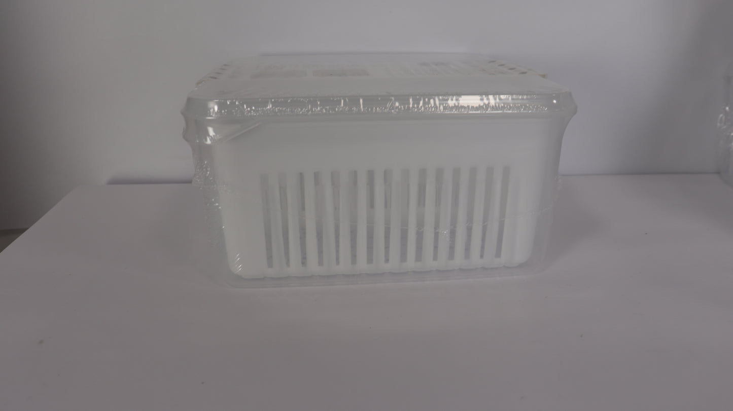 RECIPIENTE RECTANGULAR PARA NEVERA CON TAPA, ESCURRIDOR Y 2 DIVISIONES EN RECIPIENTES INDIVIDUALES