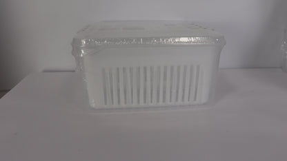 RECIPIENTE RECTANGULAR PARA NEVERA CON TAPA, ESCURRIDOR Y 2 DIVISIONES EN RECIPIENTES INDIVIDUALES